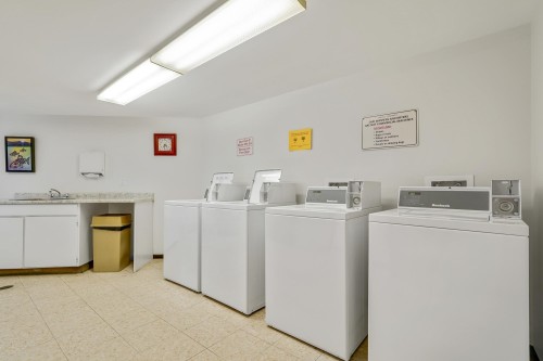 203-1740 Southmere Crescent, Surrey, BC 