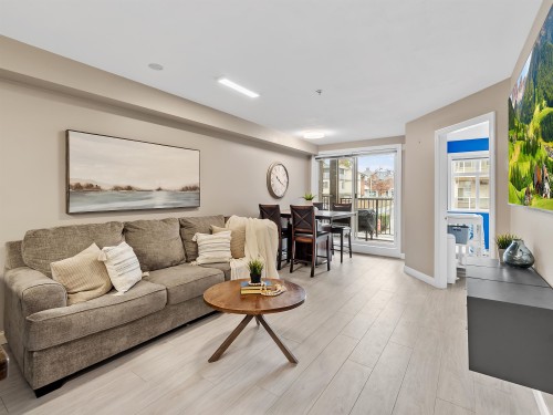 105-19939 55A Avenue, Langley, BC 