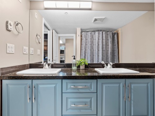 105-19939 55A Avenue, Langley, BC 