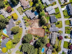 6571 Lambert Crescent  Delta, BC V4E 1R9