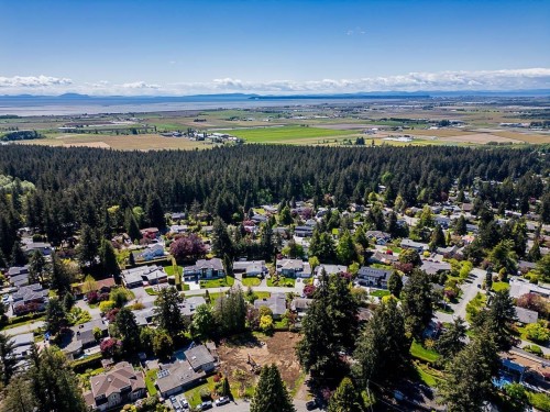 6571 Lambert Crescent, Delta, BC 