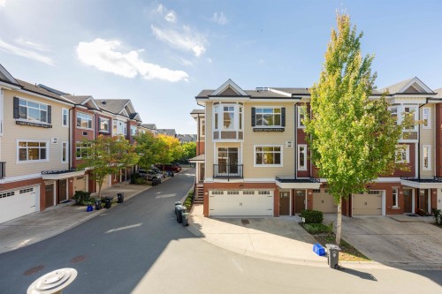 34-8068 207 Street, Langley, BC 