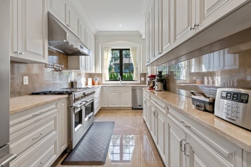 13136 24 Avenue, Surrey, BC 