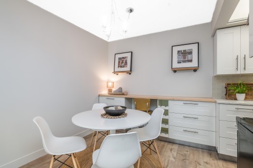 303-1360 Martin Street, White Rock, BC 