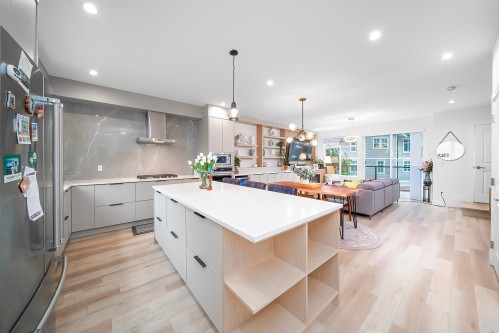 18-10488 124 Street, Surrey, BC 