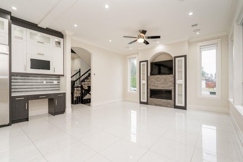 9249 119A Street, Delta, BC 