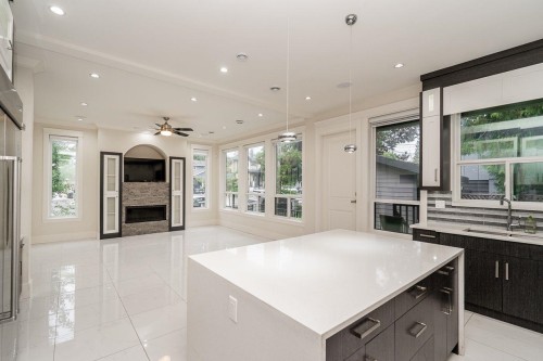 9249 119A Street, Delta, BC 