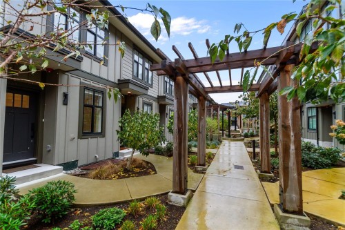 31-2350 165 Street, Surrey, BC 