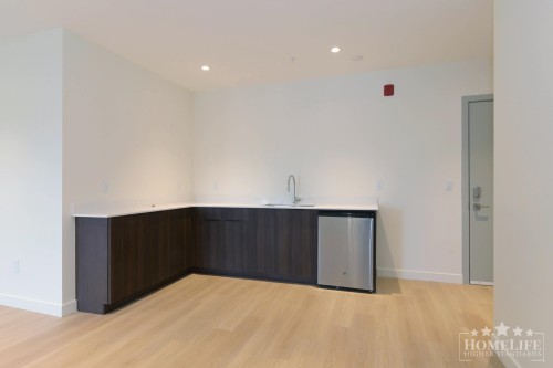 512-7980 206A Street, Langley, BC 