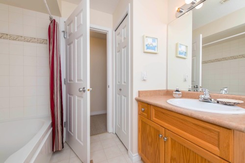 14-34159 Fraser Street, Abbotsford, BC 