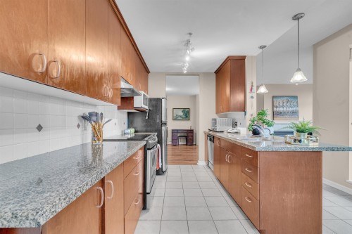 603-1550 Martin Street, White Rock, BC 