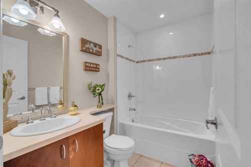 603-1550 Martin Street, White Rock, BC 