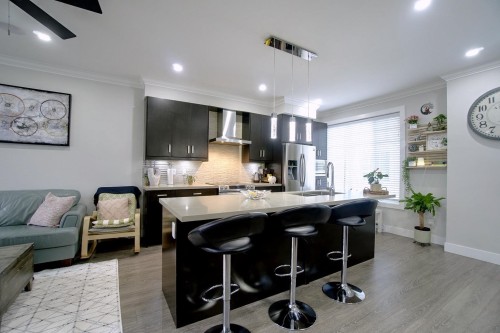 10-7056 192 Street  Surrey, BC V4N 1N2