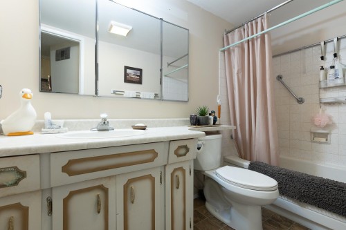 111-32040 Peardonville Road, Abbotsford, BC 