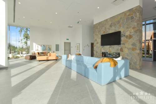 2103-13675 107A Avenue, Surrey, BC 