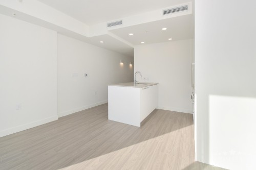 2103-13675 107A Avenue, Surrey, BC 