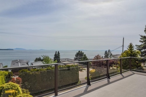 14371 Sunset Drive, White Rock, BC 
