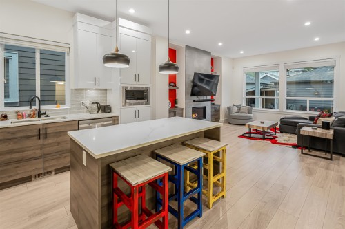 17188 1 Avenue, Surrey, BC 