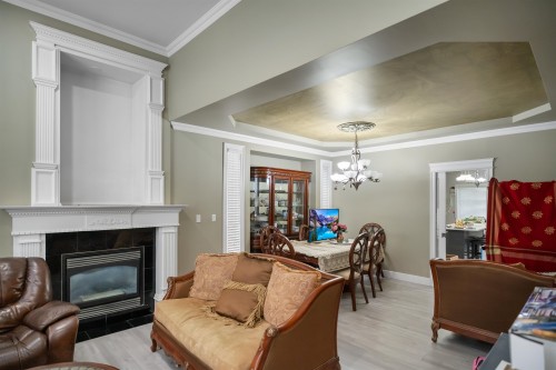 3917 Brighton Pl, Abbotsford, BC 