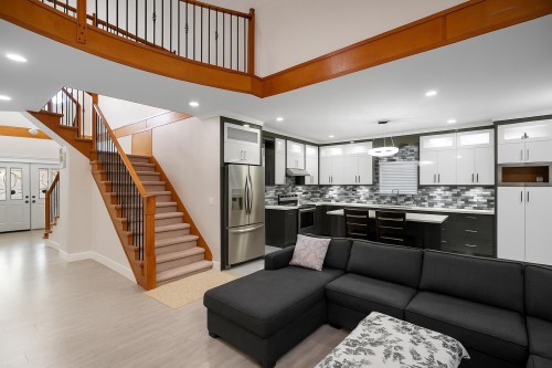 3917 Brighton Pl, Abbotsford, BC 