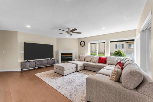 14260 82A Avenue, Surrey, BC 