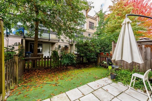 26-9989 Barnston Drive E, Surrey, BC 