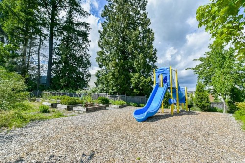 26-9989 Barnston Drive E, Surrey, BC 