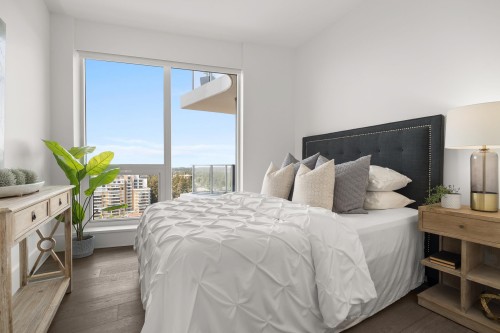 1701-1500 Martin Street, White Rock, BC 