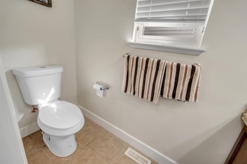 5942 165A Street, Surrey, BC 