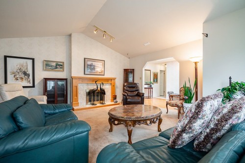 11293 153A Street, Surrey, BC 