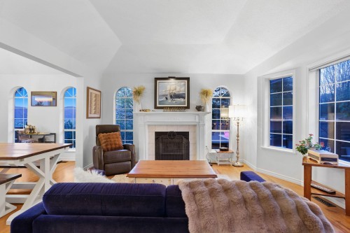 35993 Eaglecrest Place, Abbotsford, BC 