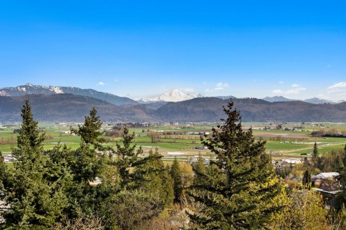 35993 Eaglecrest Place, Abbotsford, BC 