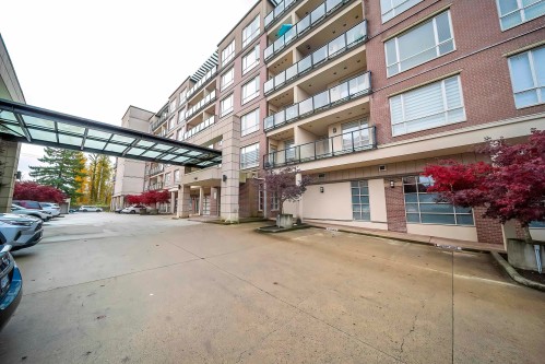 521-14333 104 Avenue  Surrey, BC V3T 0E1