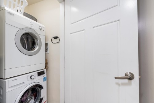 6727 184 Street, Surrey, BC 