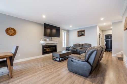 6727 184 Street, Surrey, BC 