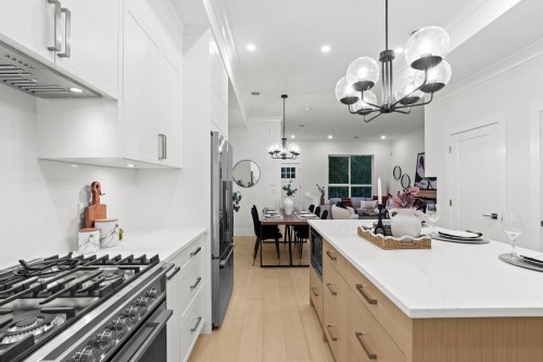 102-16621 18 Avenue, Surrey, BC 