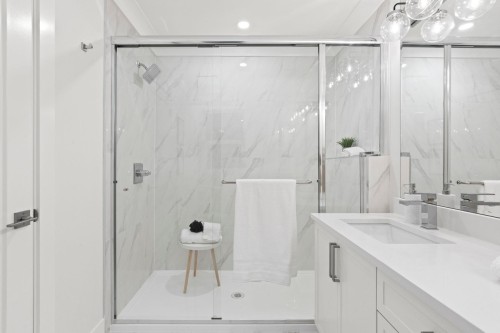 102-16621 18 Avenue, Surrey, BC 