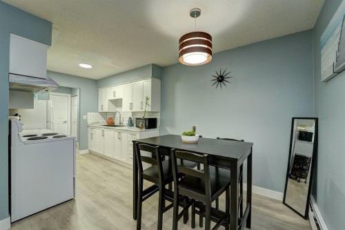 202-33450 George Ferguson Way, Abbotsford, BC 