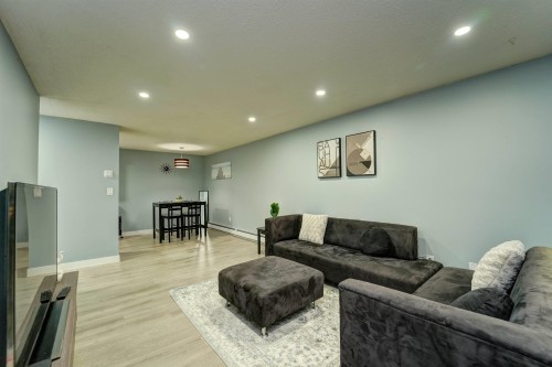 202-33450 George Ferguson Way, Abbotsford, BC 