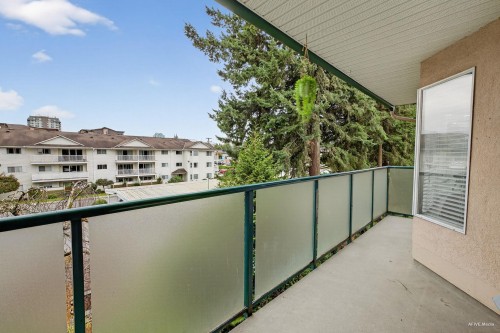 307-2958 Trethewey Street, Abbotsford, BC 