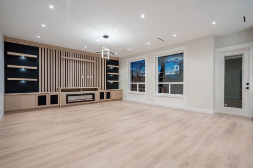 10671 127A Street, Surrey, BC 