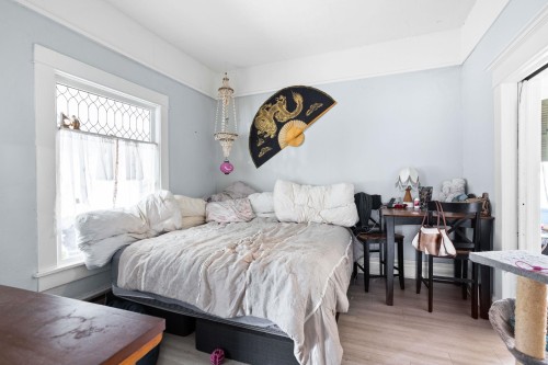 34595 2 Avenue, Abbotsford, BC 