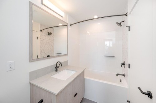 509-13238 105Th Avenue, Surrey, BC 