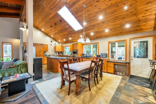 18963 84 Avenue, Surrey, BC 