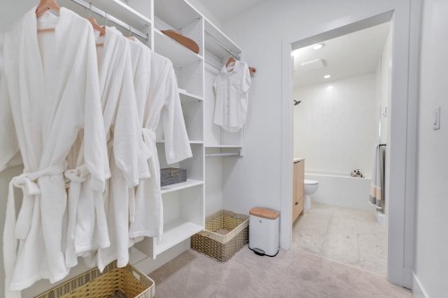 B502-5360 204 Street, Langley, BC 