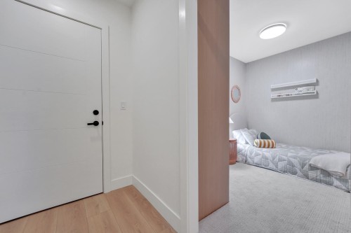 B502-5360 204 Street, Langley, BC 