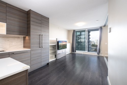 17Xx-13398 104 Avenue, Surrey, BC 