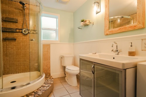 12469 23 Avenue, Surrey, BC 