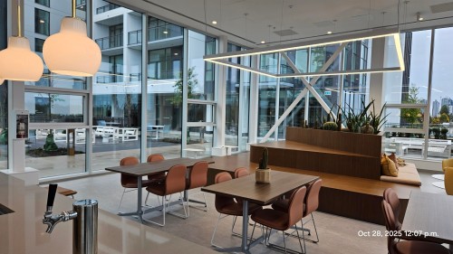 2508-13675 107A Avenue, Surrey, BC 