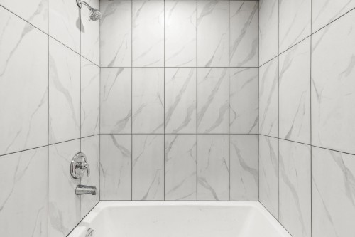 Garden Level-8118 153A Street, Surrey, BC 